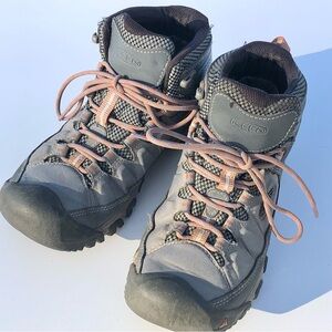 KEEN Terradora Waterproof Hiking Boots Women's Size 9 EU (39.5) 1019887